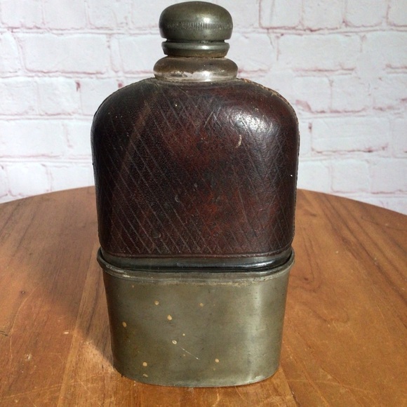 Antique Glass, Leather and Pewter Hip Flask Registered November 21st 1868 - Picture 2 of 10